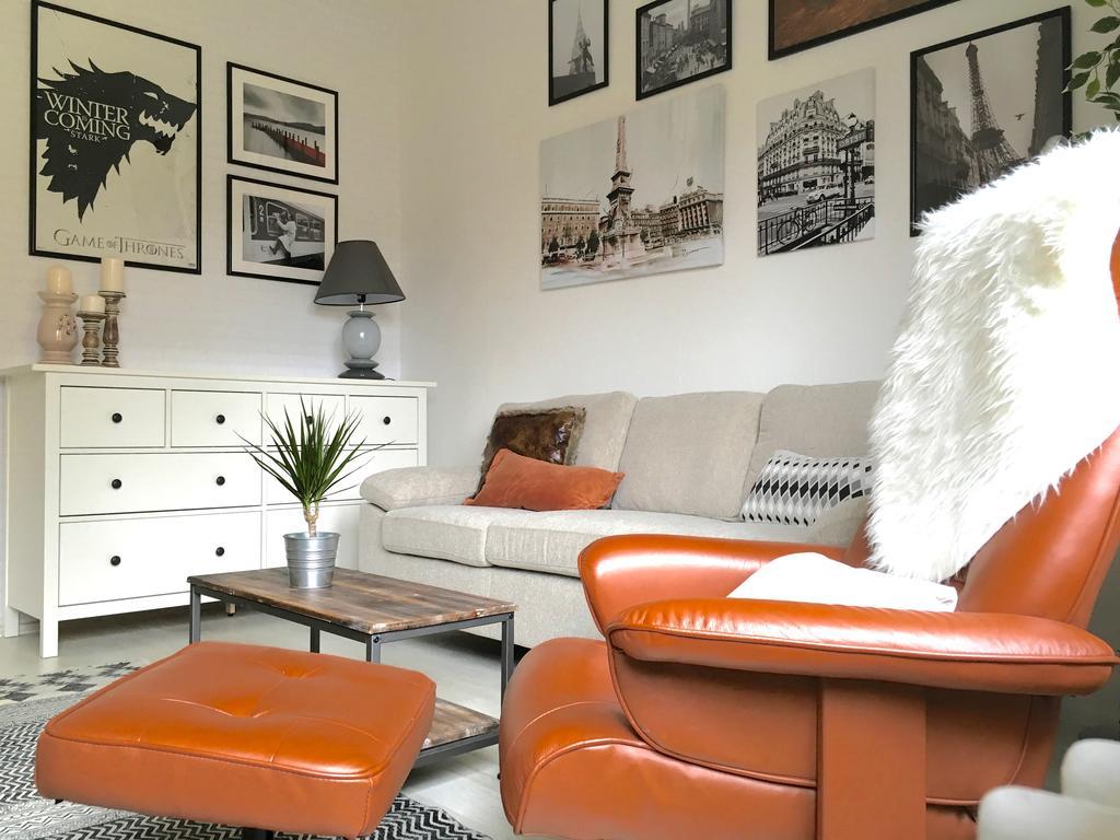 Standard Apartment By Hi5 - Karoly 23 บูดาเปสต์ ภายนอก รูปภาพ